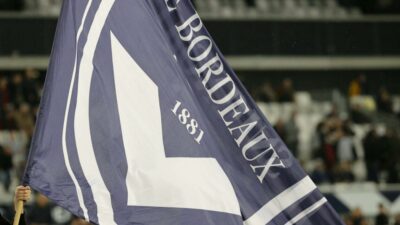 Bordeaux : le club réduit son effectif avec deux nouveaux départs mais réintègre le plus gros salaire du club